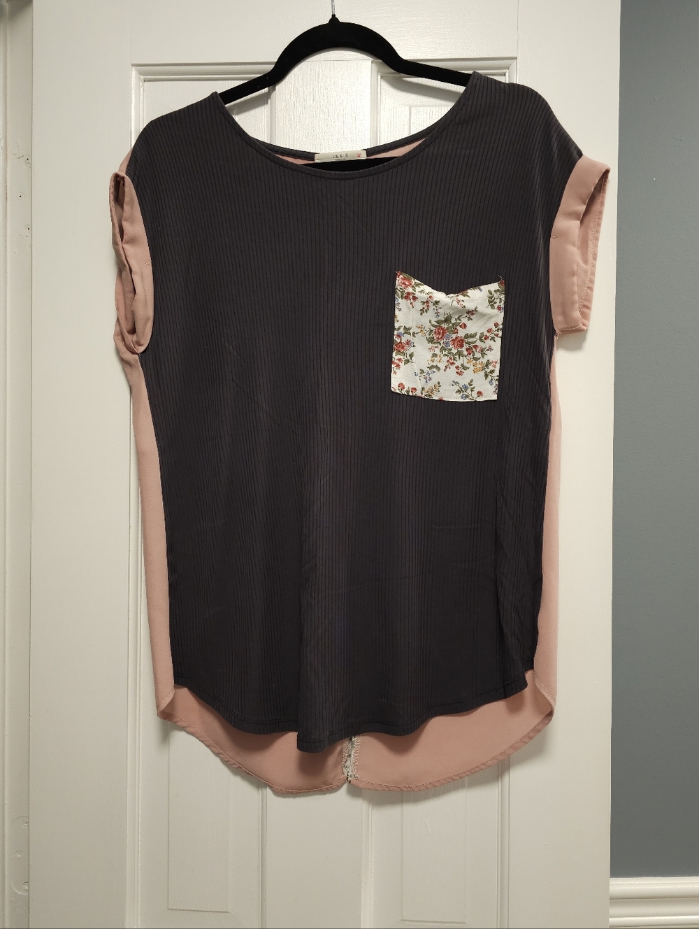 Le Lis Super Cute Top